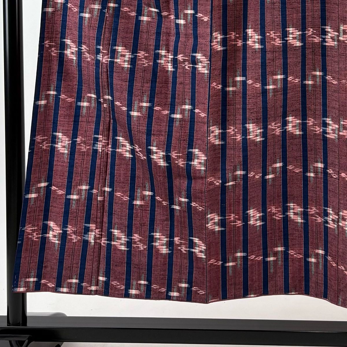 紬 身丈153 cm 裄丈61 5 S 袷 縦縞 燕 赤紫 正絹 名品