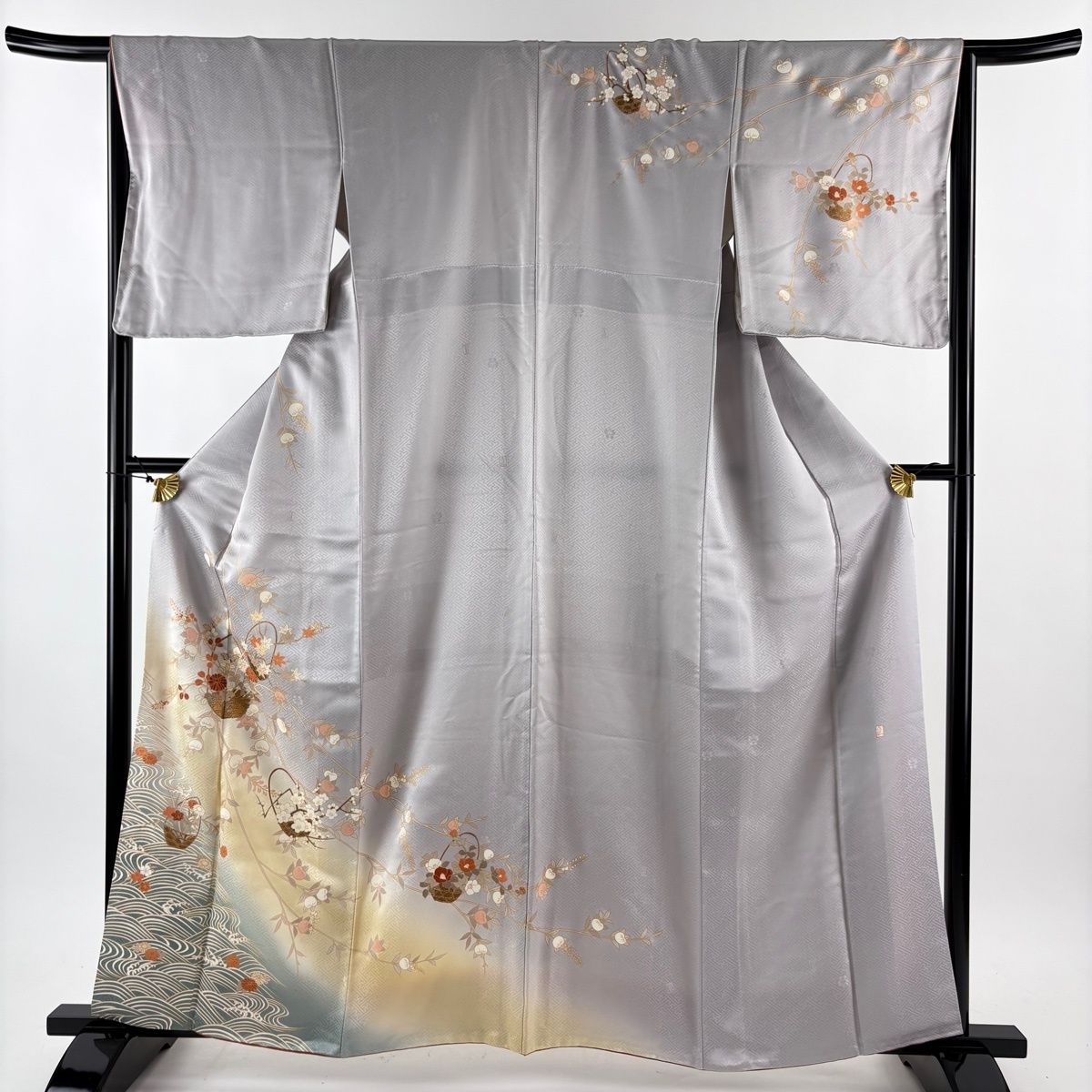 訪問着 身丈161 cm 裄丈65 M 袷 吾妻徳穂 落款 花籠 橘 金彩 刺繍 灰色 正絹 名品