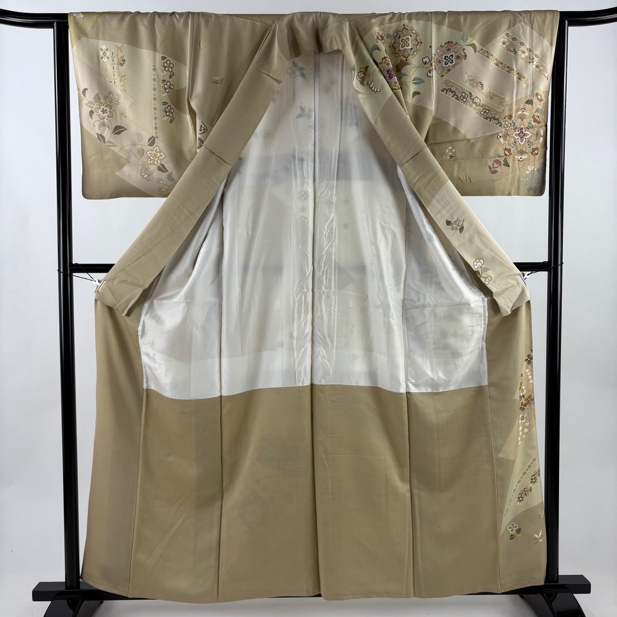  訪問着 身丈159 5 cm 裄丈63 S 袷 孔雀 草花 刺繍 金糸 灰茶 正絹 秀品 訪問着 付け下げ 着物
