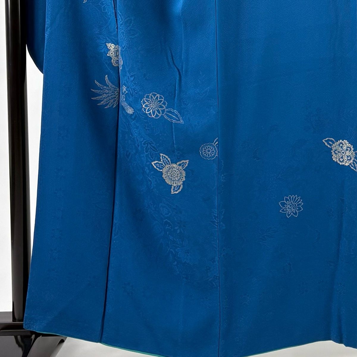 振袖 身丈162 5 cm 裄丈68 L 袷 山本寛斎 落款 鳥 草花 金糸 藍色 正絹 秀品