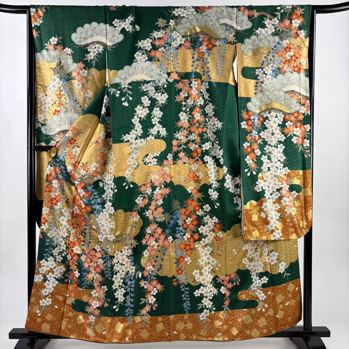 振袖 身丈159 5 cm 裄丈65 M 袷 吾妻徳穂 落款 桜 雲文 金糸 金彩 緑 正絹 名品