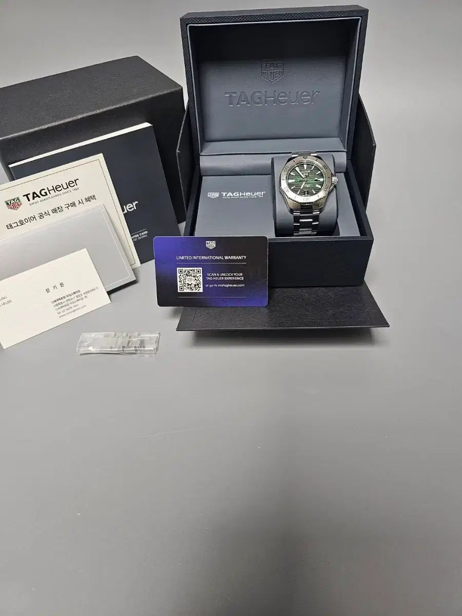 タグ ホイヤー アクアレーサー 200 ダイバー オートマティック ウォッチ グリーン WBP 2115