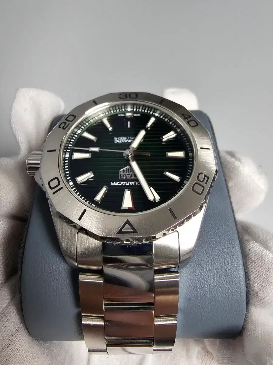  タグ ホイヤー アクアレーサー 200 ダイバー オートマティック ウォッチ グリーン WBP 2115 自動巻き時計 腕時計(アナログ)