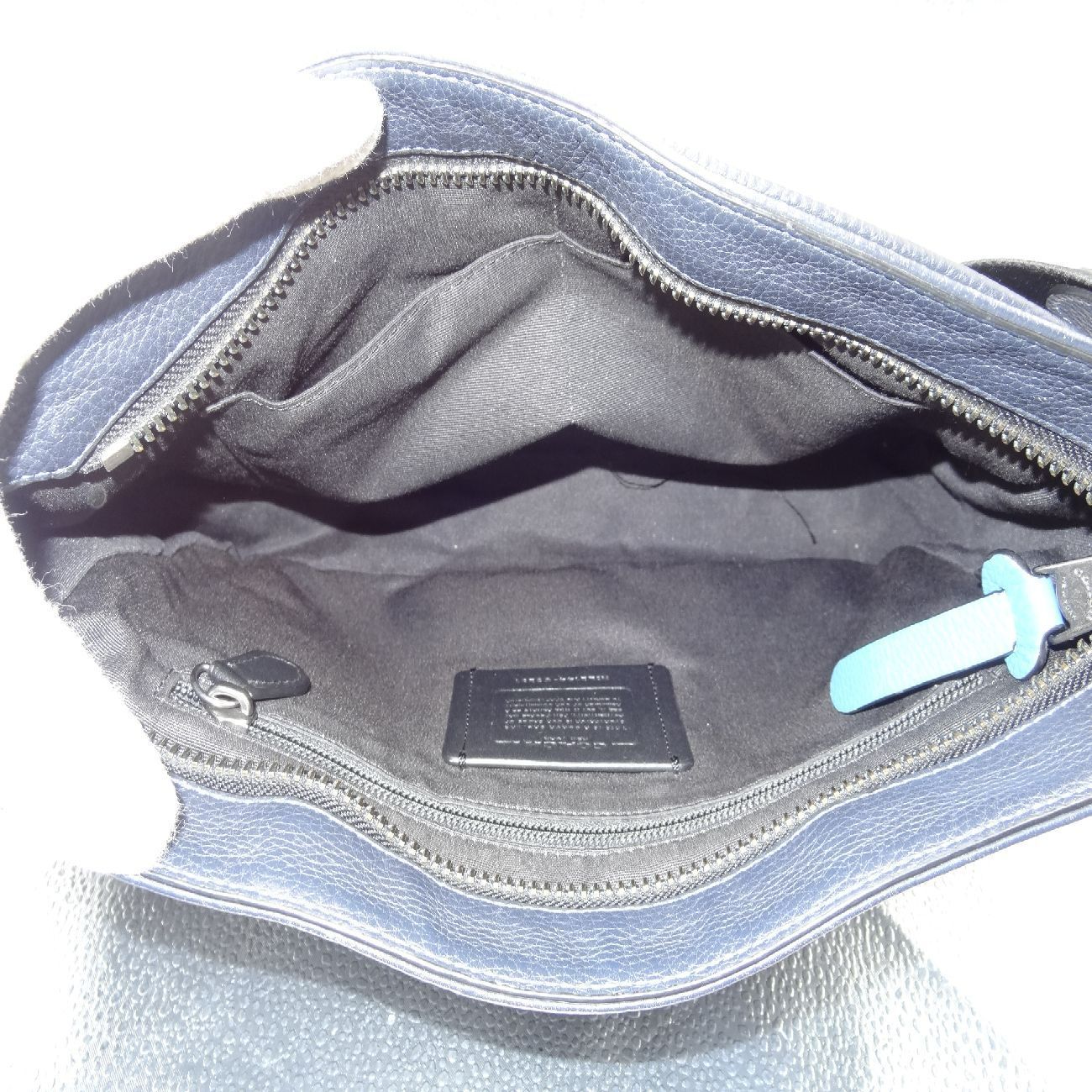 COACH コーチ トンプソン シグネチャー メッセンジャーバッグ メンズ