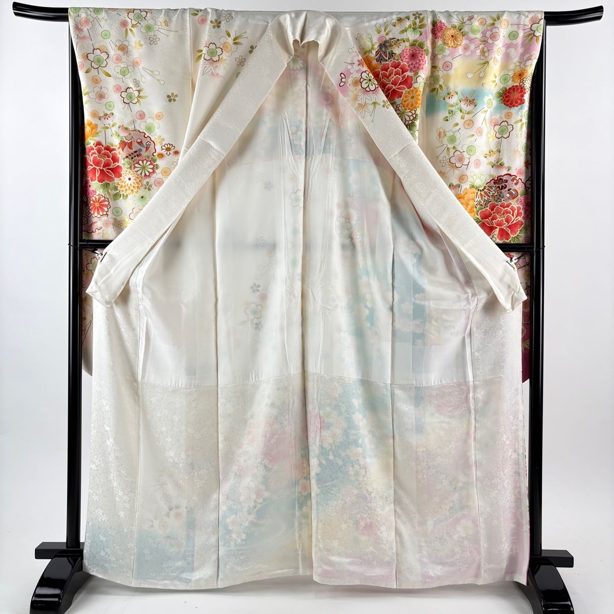  振袖 身丈162 5 cm 裄丈67 L 袷 雪輪 牡丹 刺繍 金彩 クリーム 正絹 名品 振袖 着物