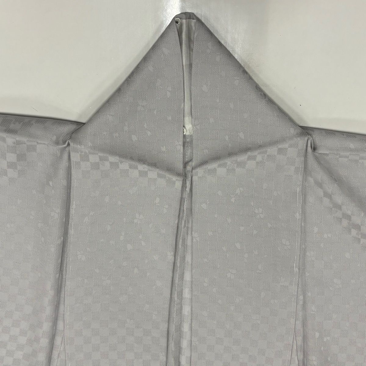  色無地 身丈162 5 cm 裄丈67 L 薄物 地紋 灰色 正絹 名品 色無地 着物