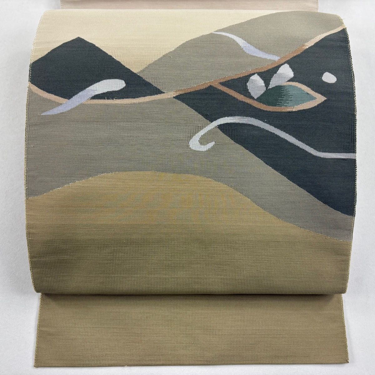 名古屋帯 秀品 八寸名古屋帯 松葉仕立て 幾何学 抹茶色 正絹