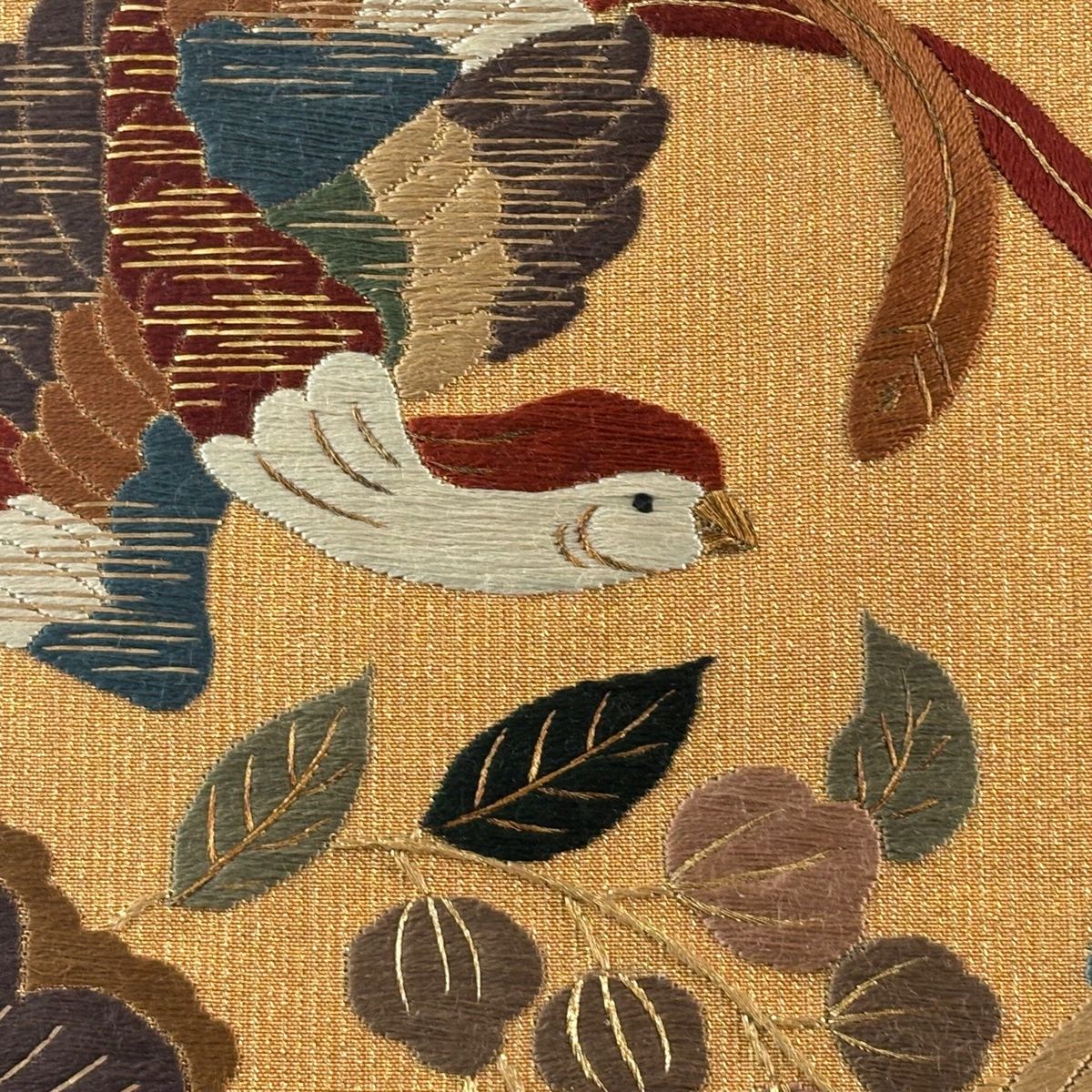 美品】 袋帯 秀品 笠松 鳳凰 刺繍 金糸 金色 お太鼓柄 正絹 【中古