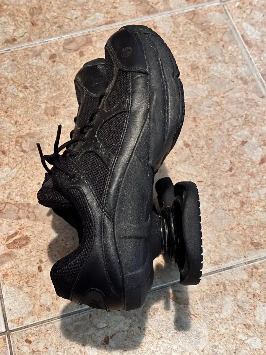 ジコ ZICO スプリング 機能性 シューズ