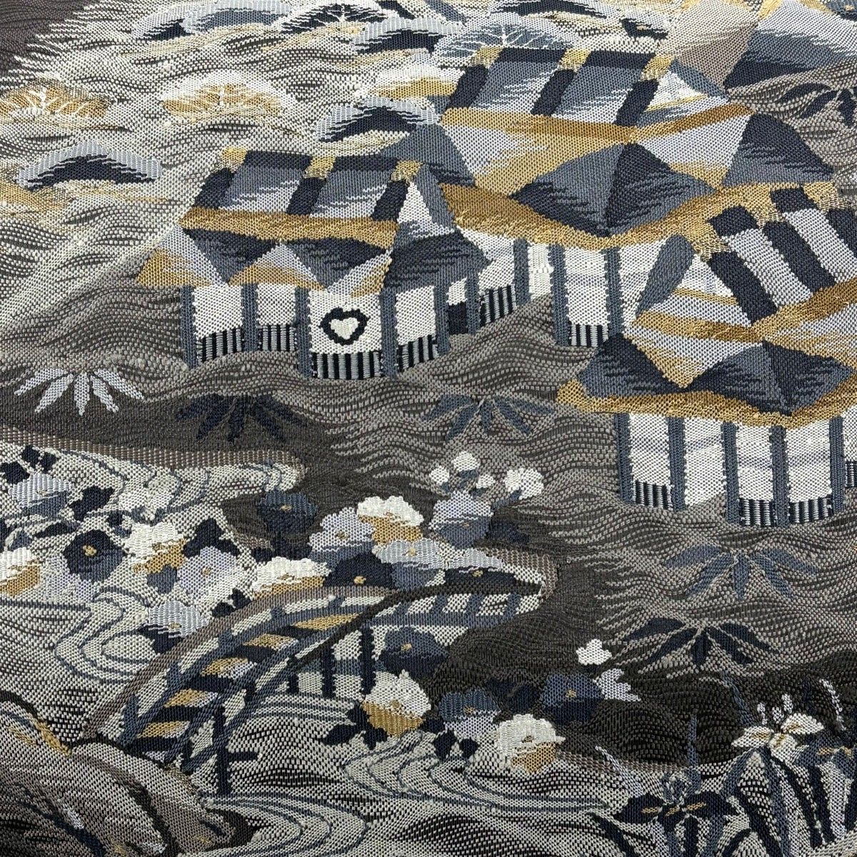 美品】 袋帯 秀品 家屋 松竹梅 銀糸 灰色 お太鼓柄 正絹 【中古