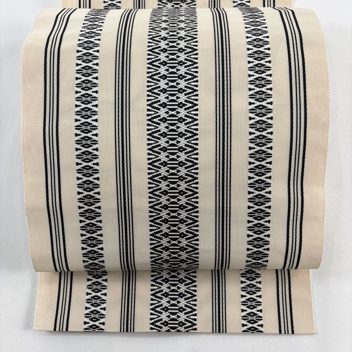 名古屋帯 秀品 夏帯 八寸名古屋帯 松葉仕立て 献上柄 ベージュ 正絹