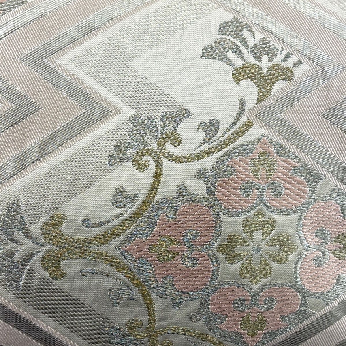 袋帯 秀品 川島織物 落款 華文 草花 金銀糸 箔 クリーム 六通 正絹