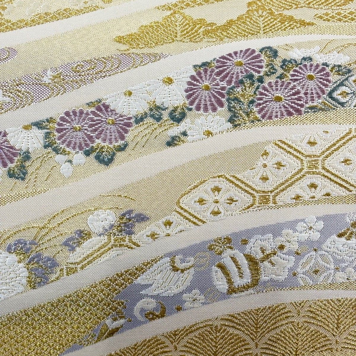 袋帯 名品 熨斗流文 熨斗 草花 金糸 箔 ベージュ 六通 正絹