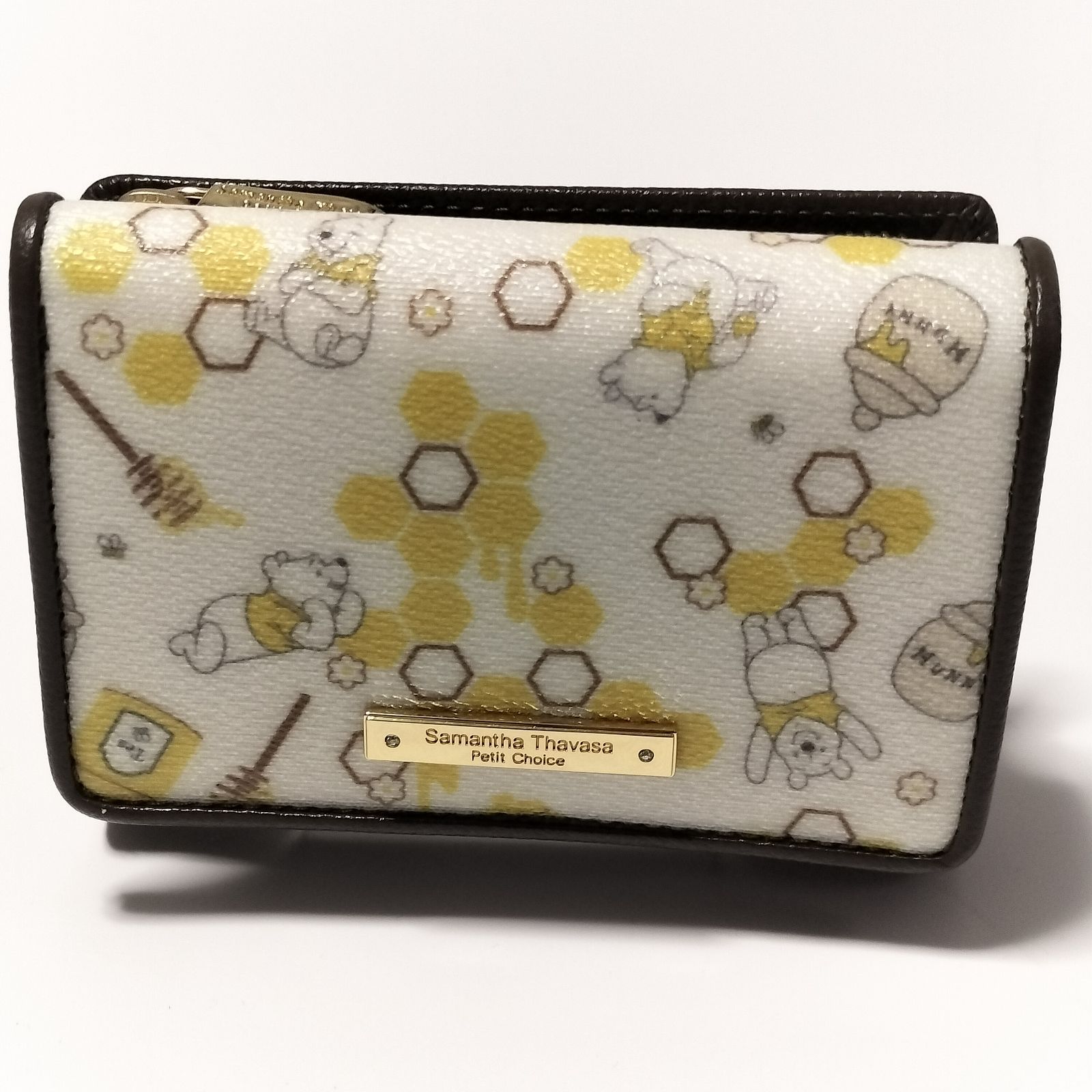 Samantha Thavasa Petit Choice くまのプーさん コレクション 折財布 総柄 ホワイト ブラウン 三つ折り 収容力 Disney ディズニー サマンサタバサ プチチョイス