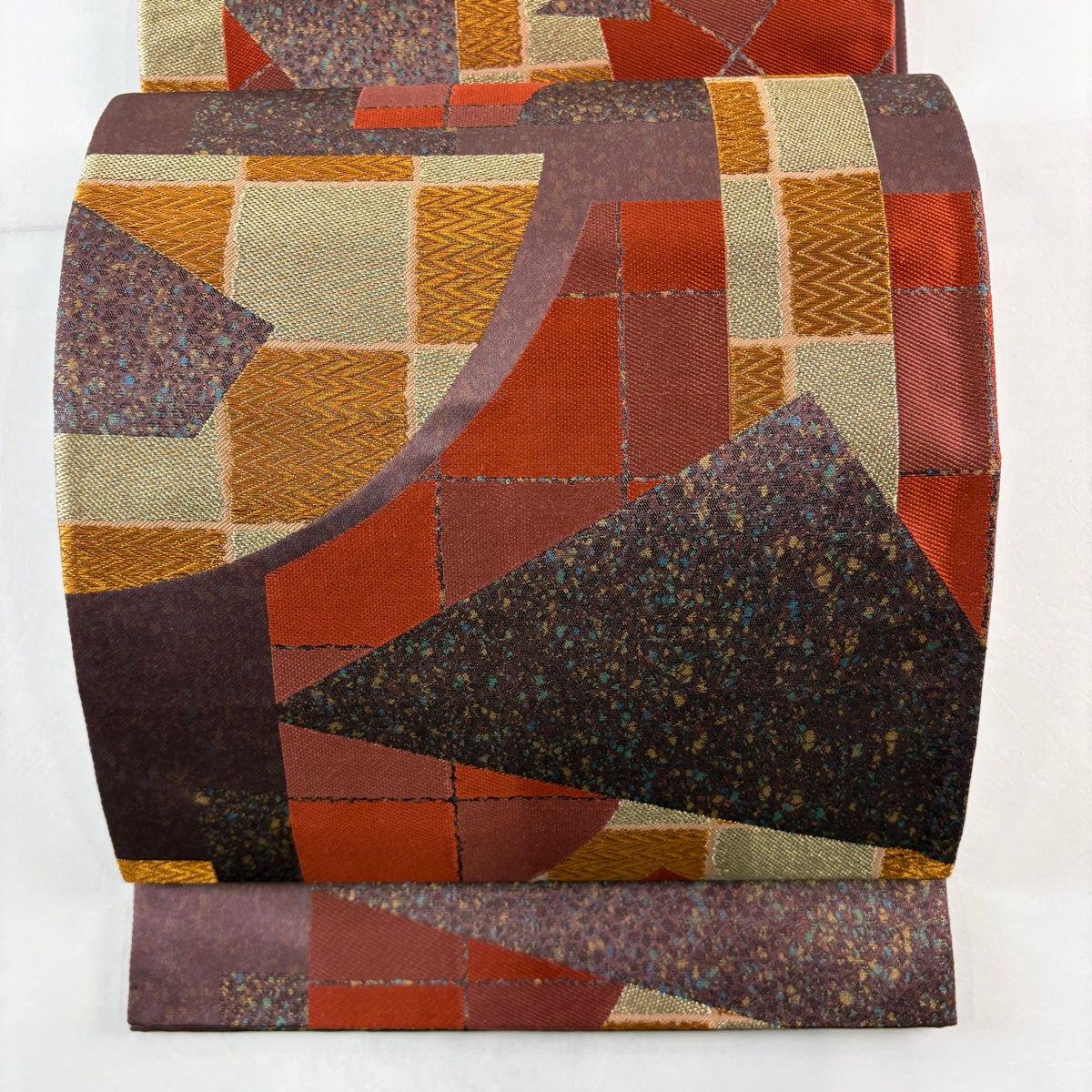 袋帯 名品 落款 コシノヒロコ 幾何学模様 金糸 箔 赤紫 六通 正絹