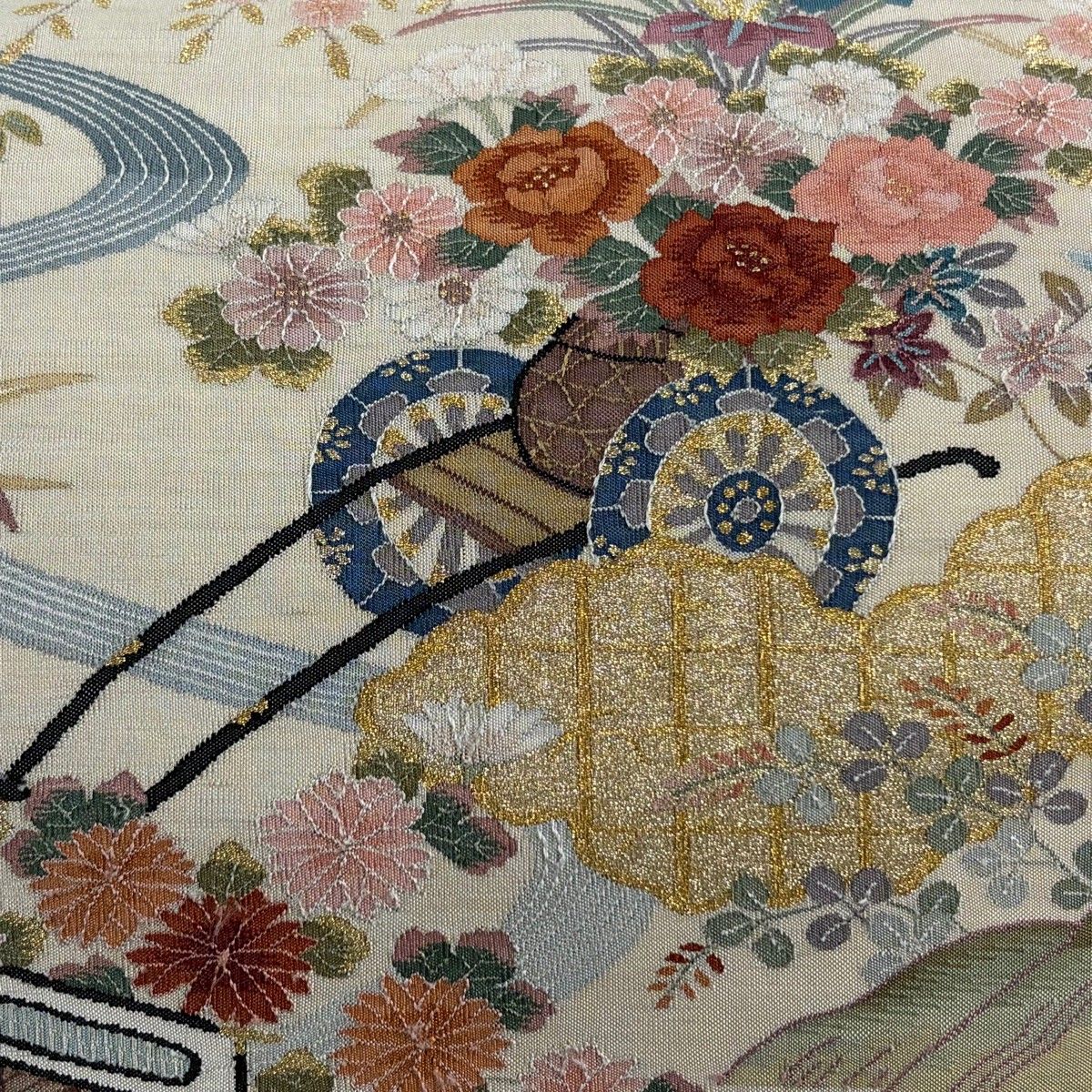 袋帯 名品 花車 滝 金銀糸 ベージュ お太鼓柄 正絹