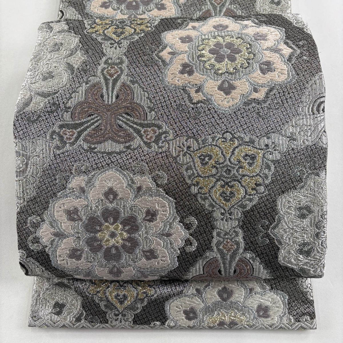 袋帯 華文 草花 唐織 箔 銀色 六通 正絹
