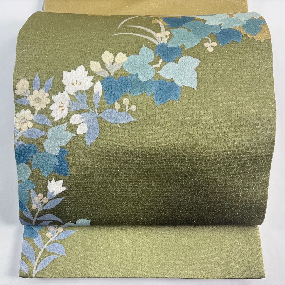 袋帯 名品 落款 葉と実 枝花 箔 よもぎ色 お太鼓柄 正絹