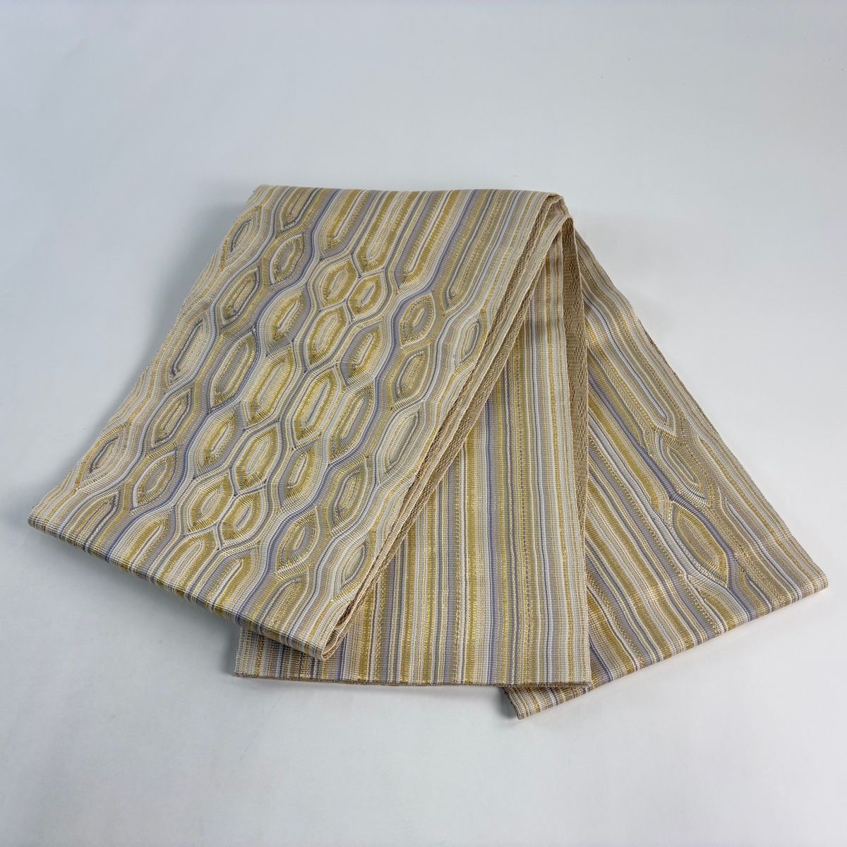 ベージュ お太鼓柄