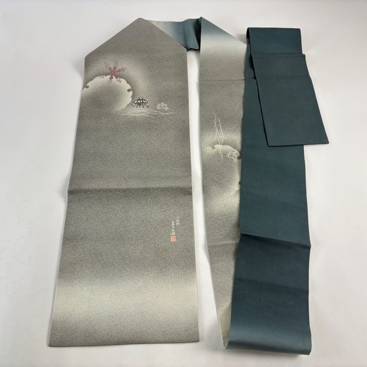  名古屋帯 名品 落款 うさぎ 雪輪 ぼかし 灰色 正絹 名古屋帯 帯