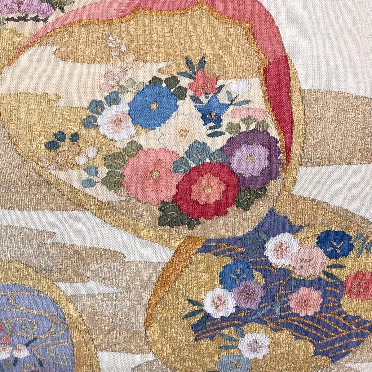 袋帯 名品 貝合わせ 草花 金糸 クリーム お太鼓柄 正絹