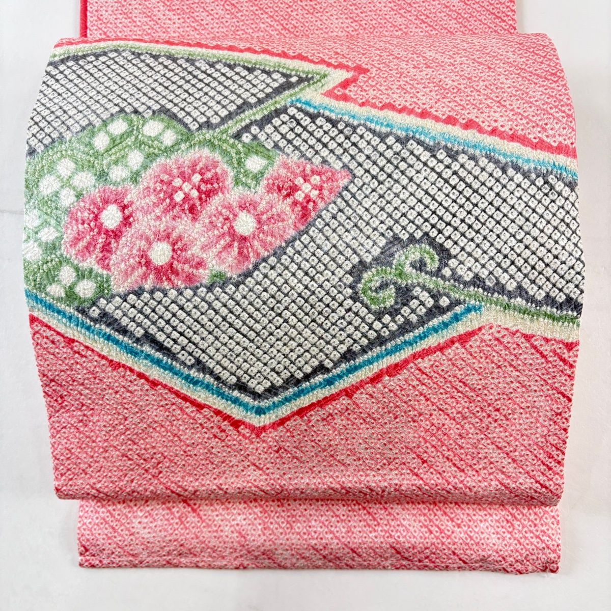 開き名古屋帯 名品 菊 幾何学模様 絞り ピンク 正絹
