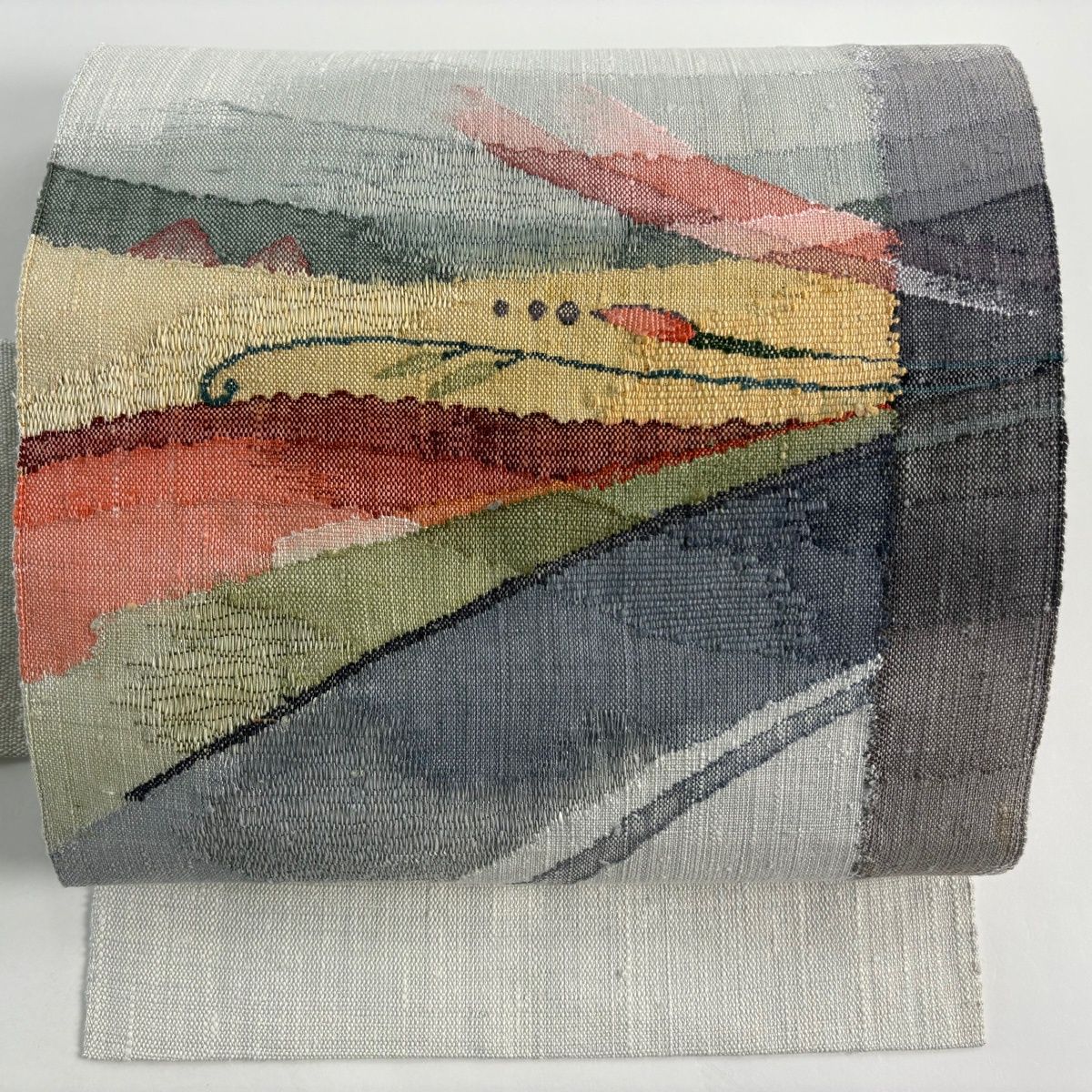 名古屋帯 名品 渡文 証紙 葉柄 幾何学模様 金銀糸 青灰色 正絹