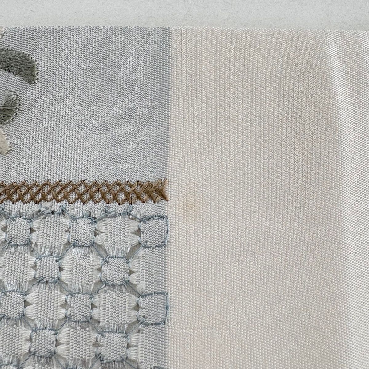  袋帯 菱 草花 刺繍 金銀糸 灰白 六通 正絹 袋帯 帯