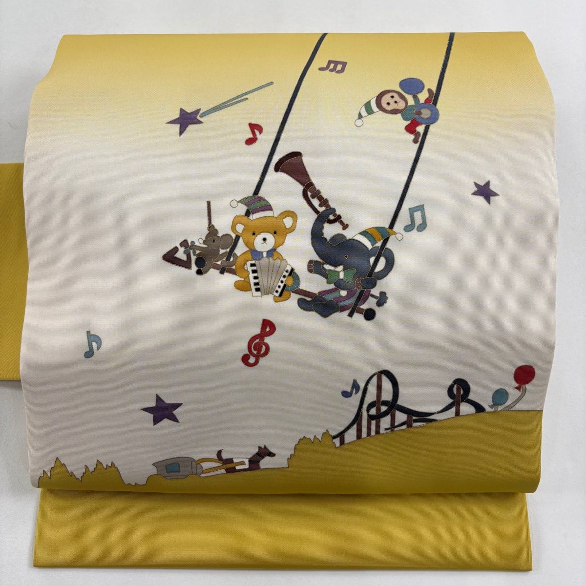 名古屋帯 動物 楽器 金彩 ぼかし からし色 正絹