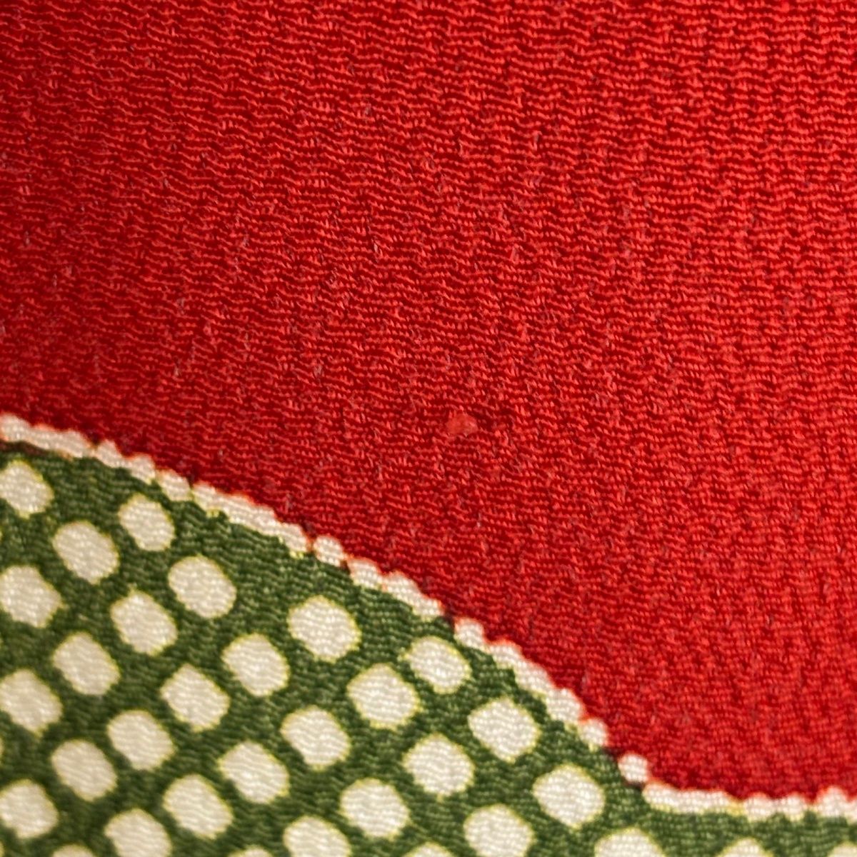 振袖 身丈160cm 裄丈66.5cm M 袷 栗山吉三郎 琉球紅型 落款 雪輪 草花