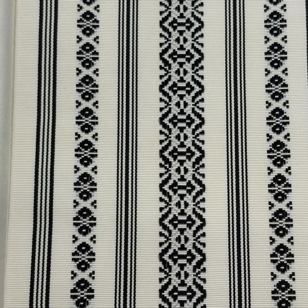 半幅帯 優品 縞 幾何学模様 クリーム 正絹