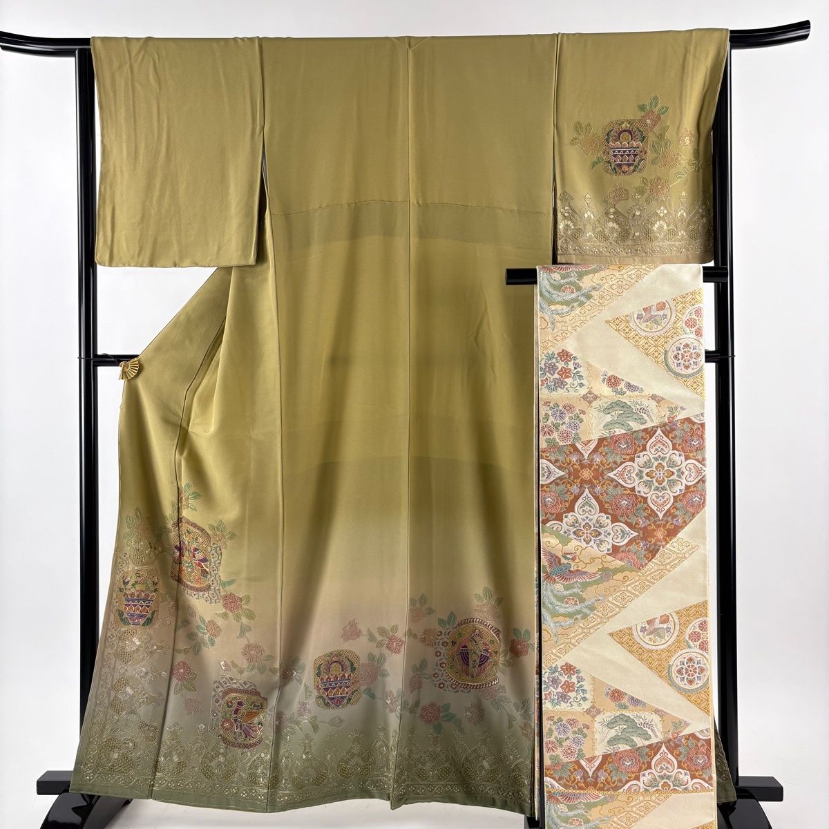 訪問着 身丈160 5 cm 裄丈64 M 袷 袋帯セット 向かい鳥 草花 刺繍 金糸 鶯色 正絹 秀品