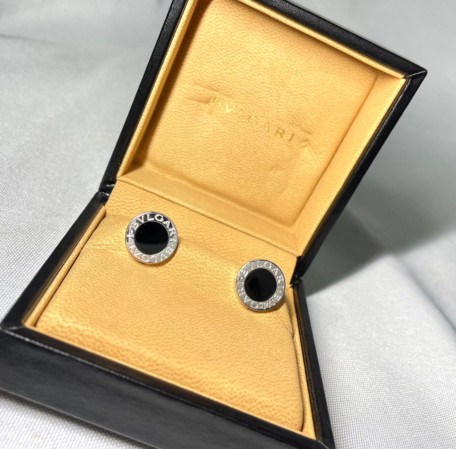 美品 BVLGARI ブルガリ B-ZERO ロゴ ブラックオニキス & スターリング