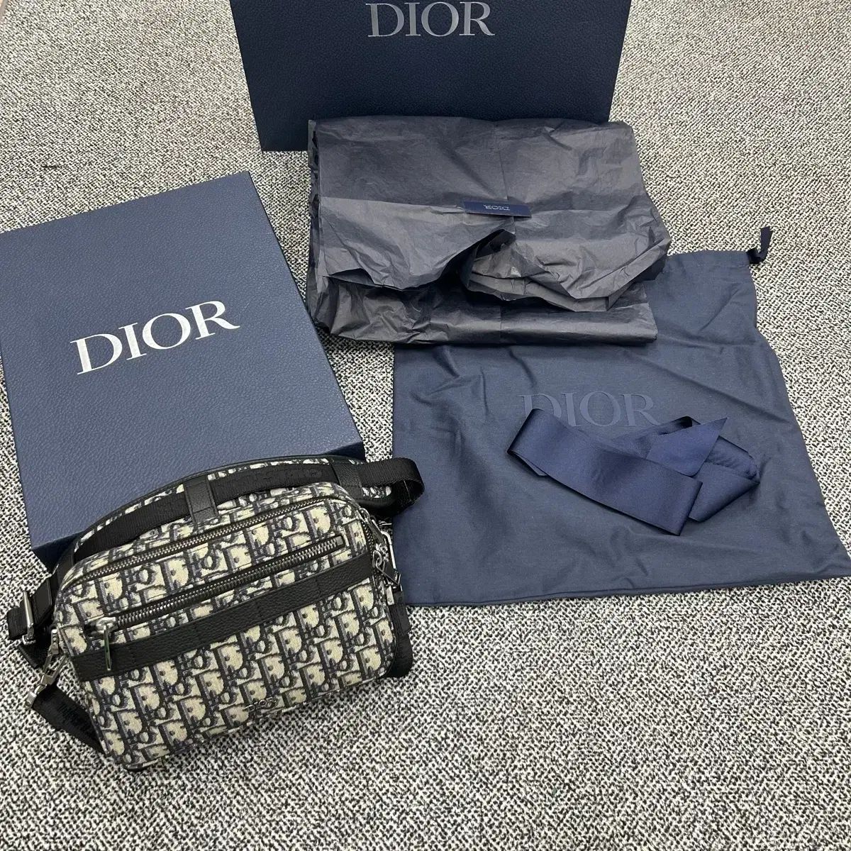 ディオール オブリーク サファリ メッセンジャーバッグ クロスバッグ