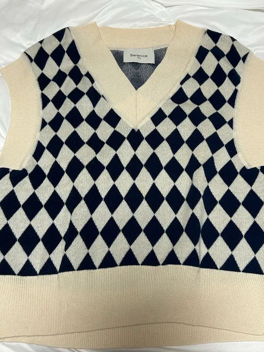 Berenice アーガイル ニット ベスト