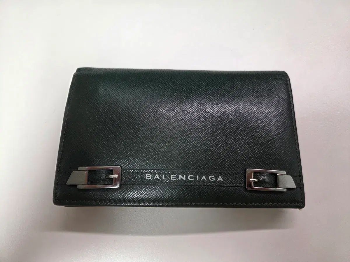 バレンシアガ ダークグリーン 中財布
