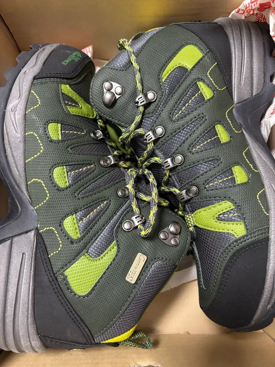 レッドフェイス THE RED FACE 登山靴 コントラストーム