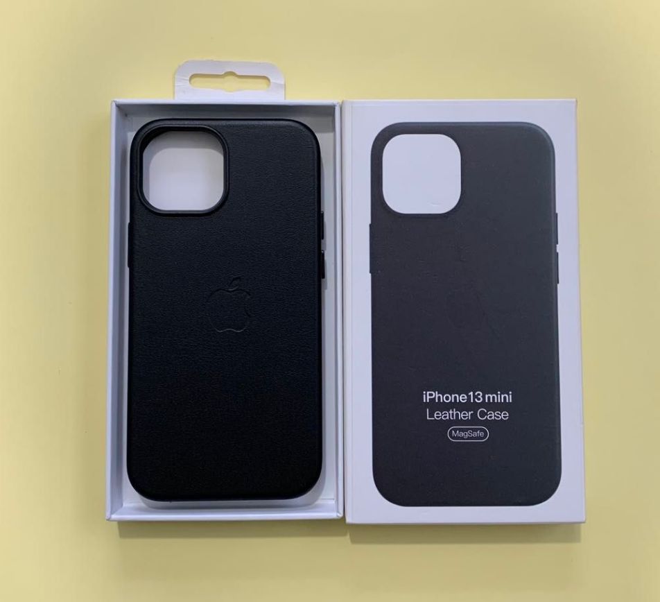 純正品iPhone 13mini レザーケース ミッドナイト - メルカリ