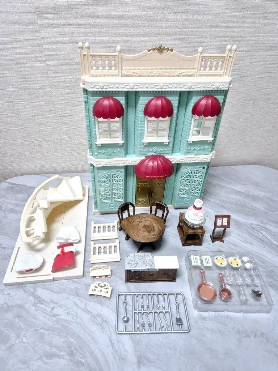 シルバニアファミリー タウン 딜リシャス レストラン 開封品