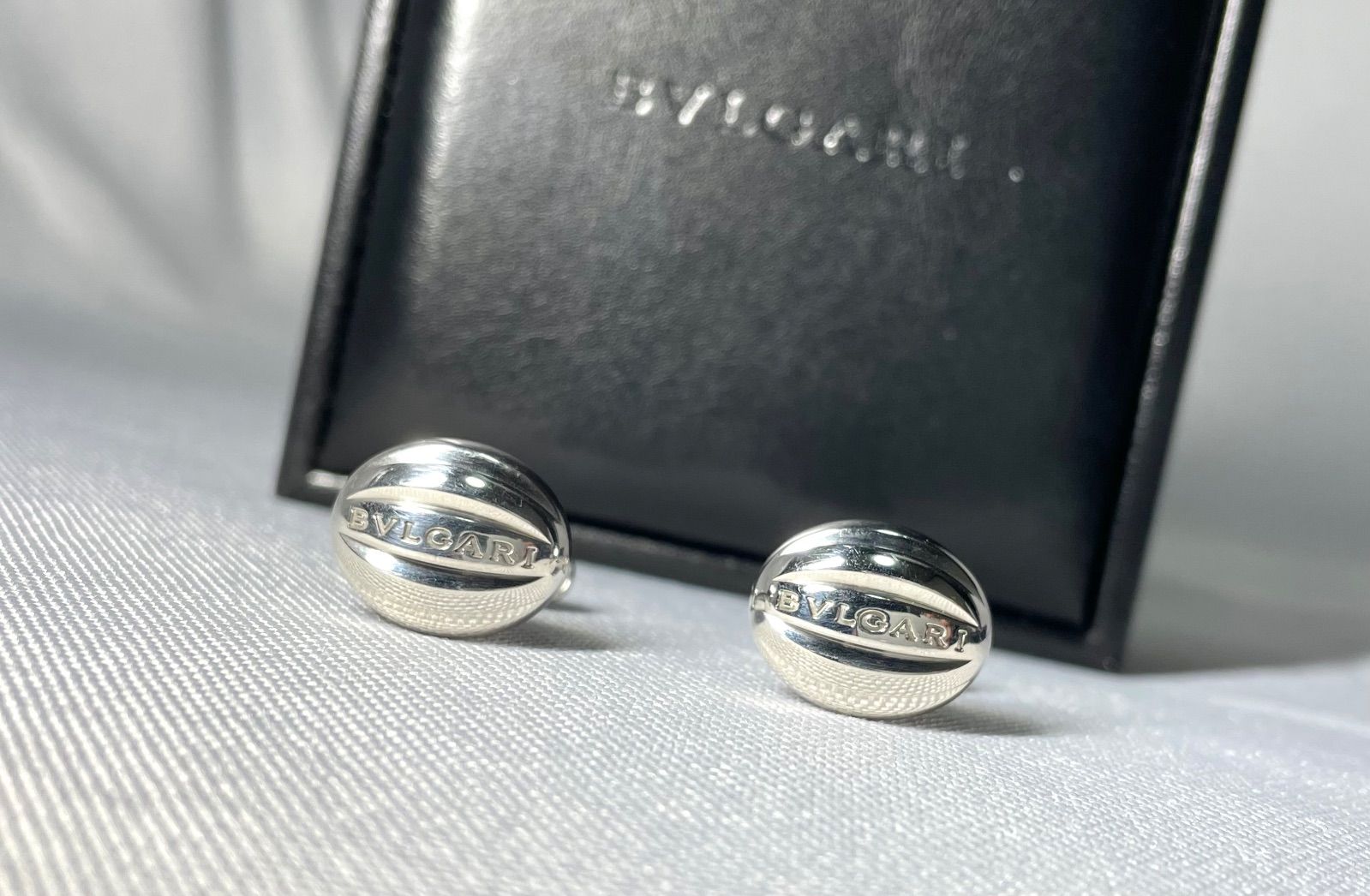 美品 BVLGARI ブルガリ ブランドロゴ文字 スターリングシルバー