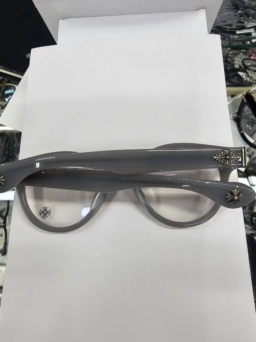  クロムハーツ PETER ARNEIL メガネ グレー サングラス 小物