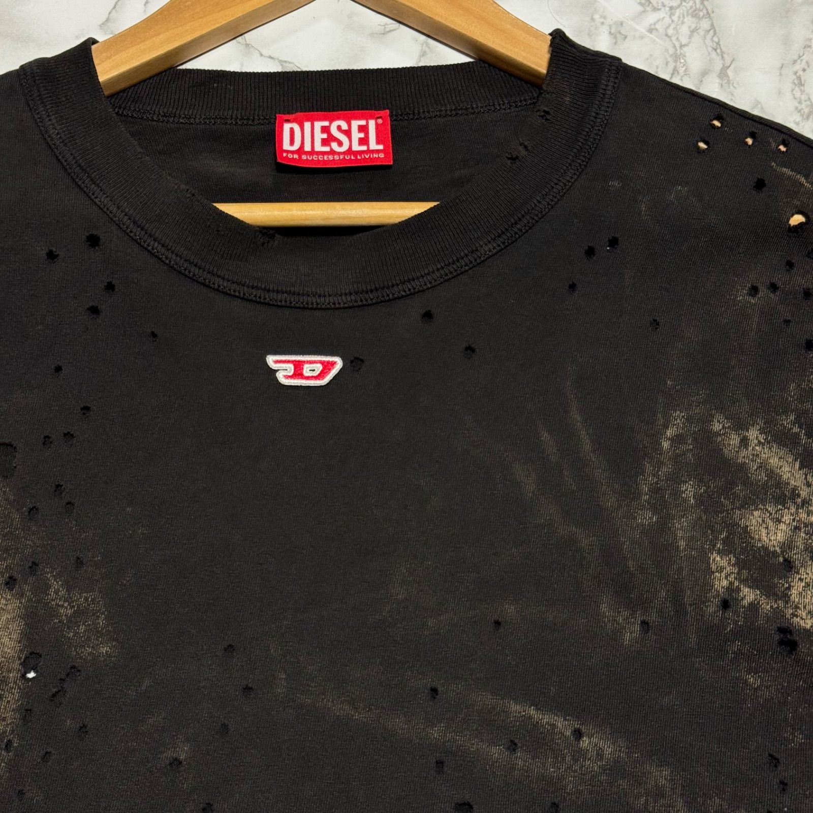 希少【DIESEL ディーゼル 【商品名】T-CRANE-LS-N2 ダメージ加工 ロゴ