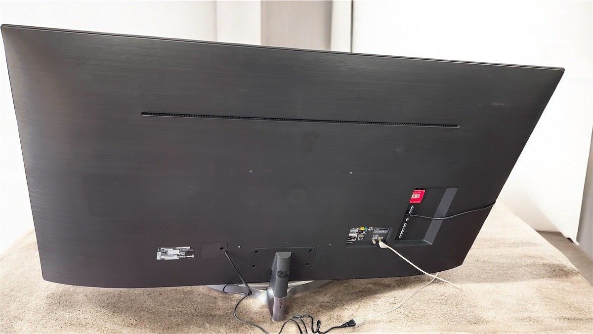 状態良好 LG エルジーエレクトロニクス 65インチ 4 K 液晶テレビ