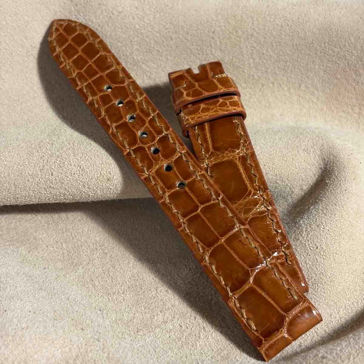 グロス仕上げ 腕時計ベルト