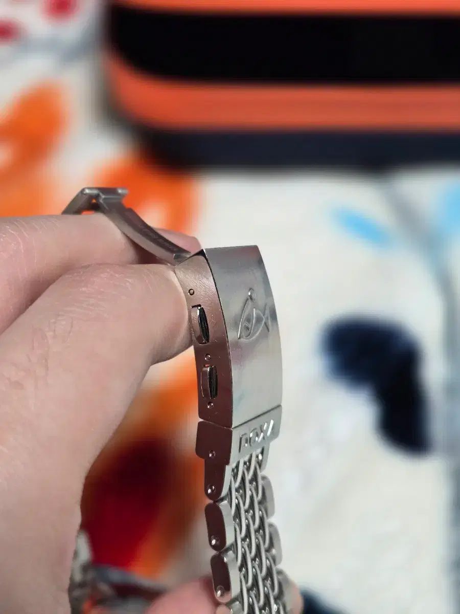  An Ode サブ 200 t シャークハンター レイダイアル 自動巻き時計 腕時計(アナログ)