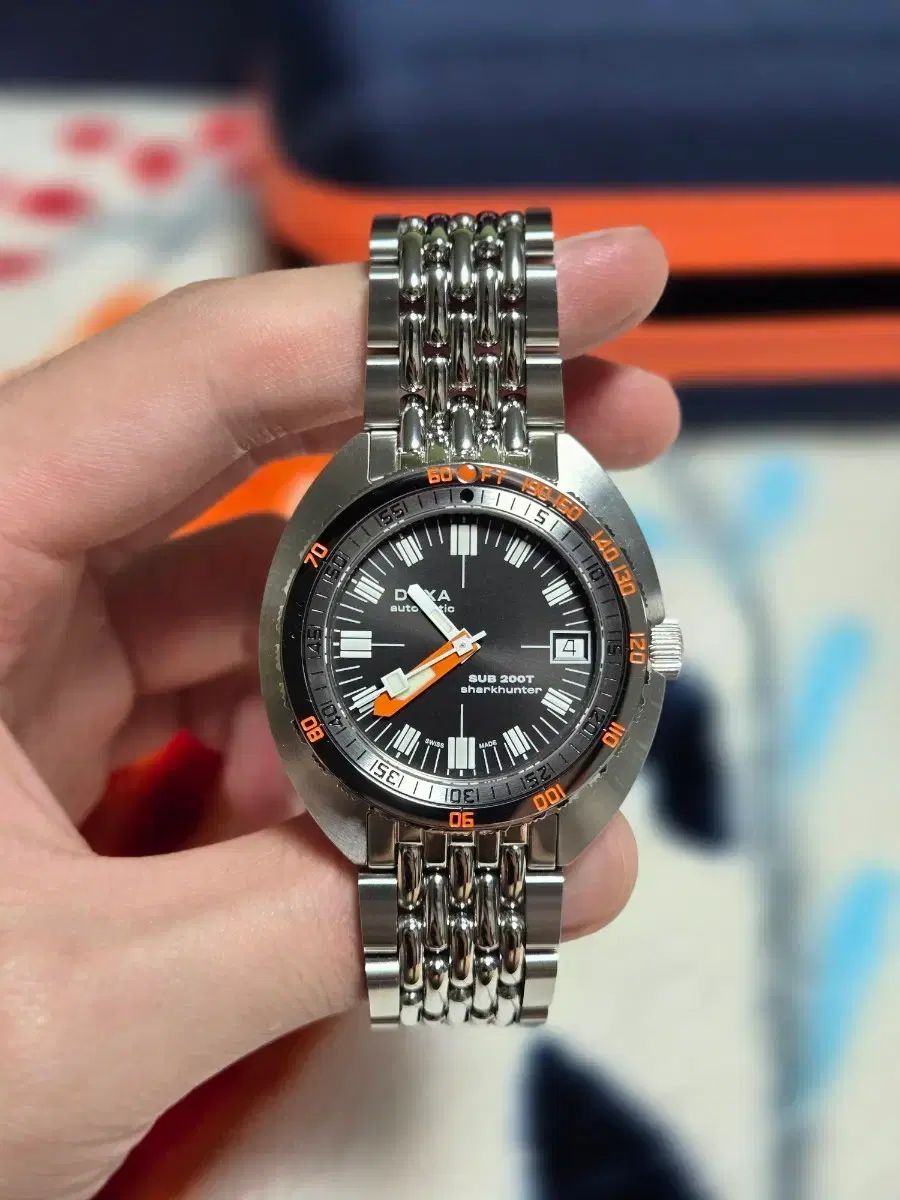 An Ode サブ 200 t シャークハンター レイダイアル