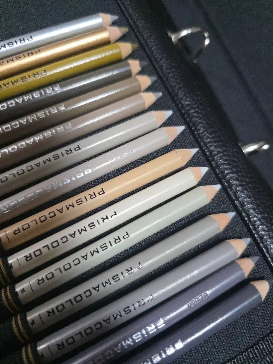 色鉛筆 バインダー型