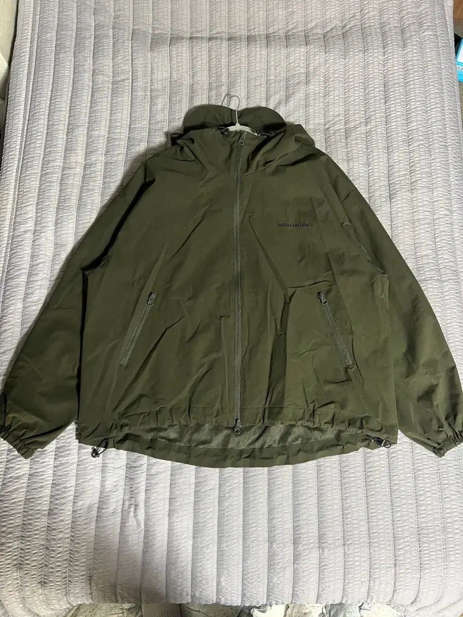 NOMANUAL WHO ウィンドブレーカー L