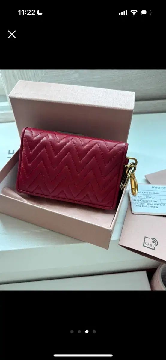  ミュウミュウ マテラッセ 二つ折り財布 長財布 小物