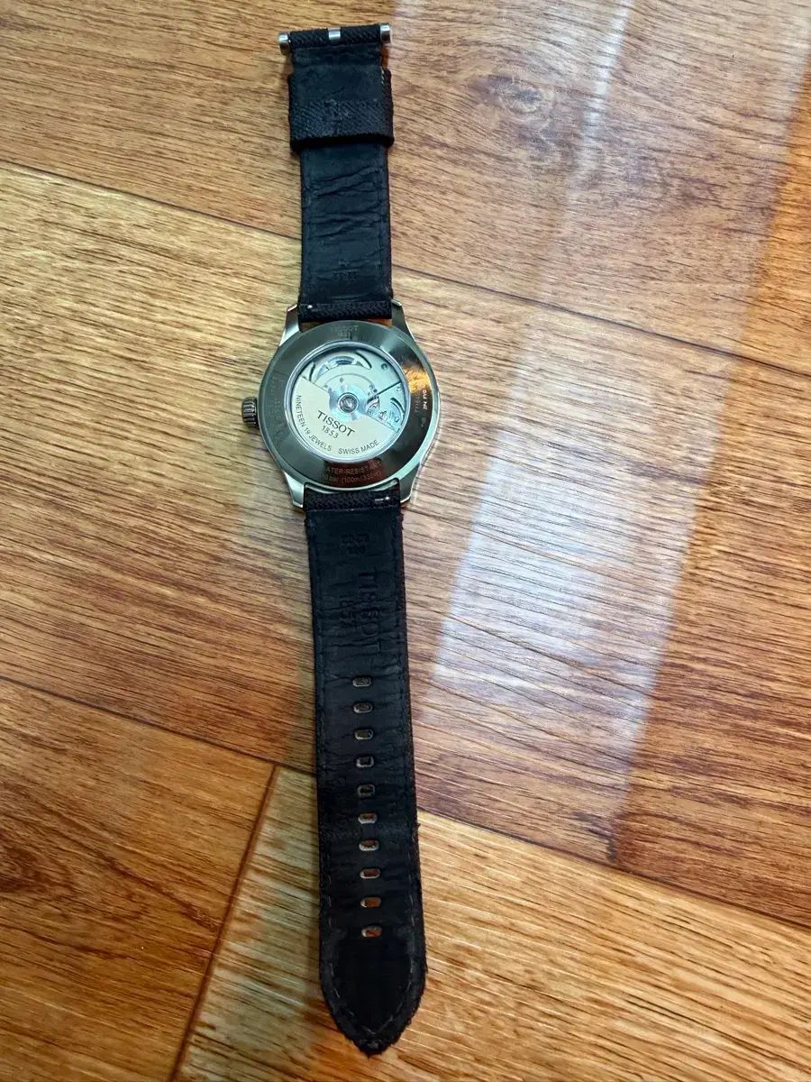  TISSOT ティソ 젠트 XL ブラック GOLD オートマチック Tシャツ 自動巻き時計 腕時計(アナログ)